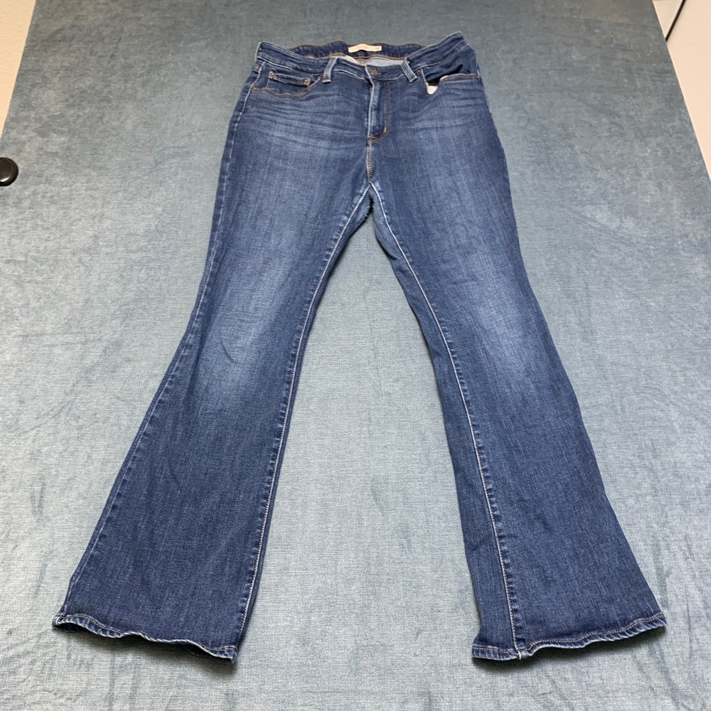 Levi's Flare Jeans Womens 32 Blue Denim Medium Wash 5-Pockets Everyday Wear